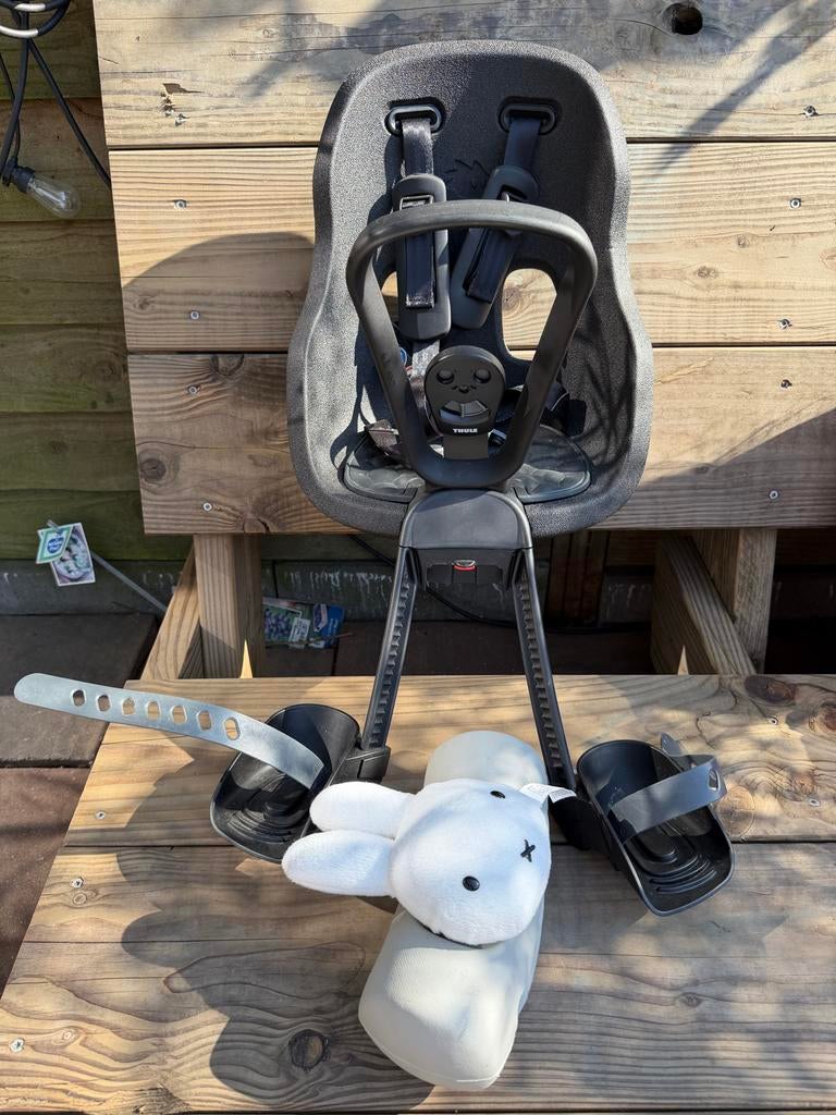 Thule Yepp Nexxt 2 Mini Fietsstoeltje - Voorzitje, Ophalen, Zo goed als nieuw, Voorzitje, Voetsteuntjes