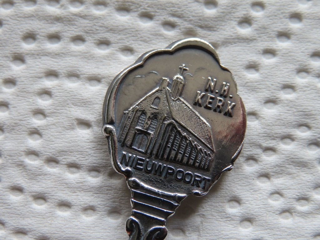 Lepeltje Nederlands Hervormde Kerk te Nieuwpoort, Verzenden, Zo goed als nieuw, Overige materialen, Bestek