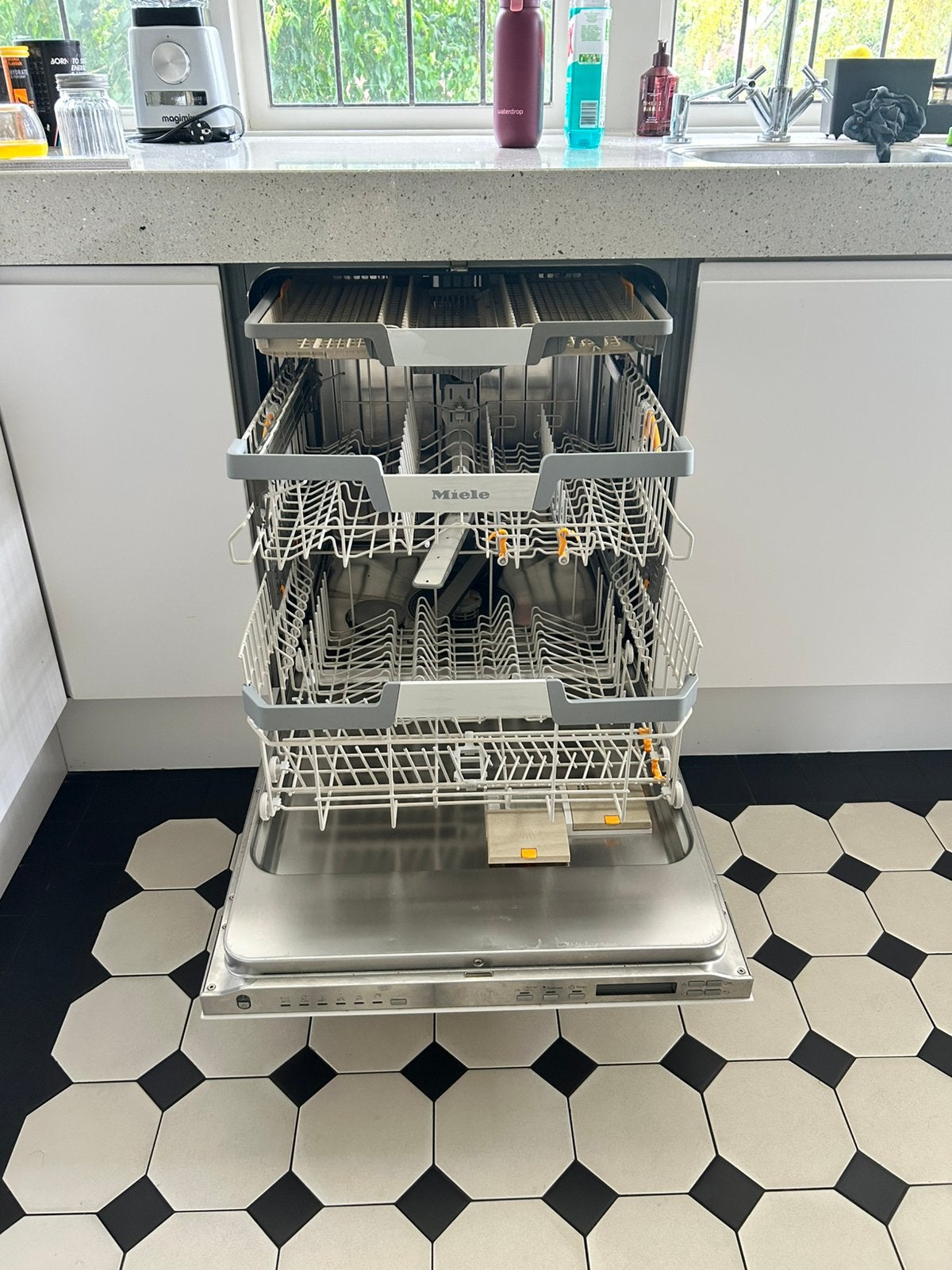 Miele inbouw vaatwasser G7152, Witgoed en Apparatuur, Ophalen, Gebruikt, Inbouw, Minder dan 85 cm