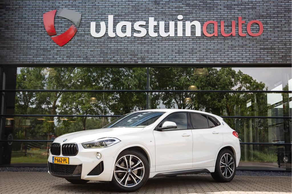 BMW X2 sDrive20i High Executive M-Sport , Adap. cruise, Sfee, 1998 cc, X2, 1435 kg, Leder en Stof