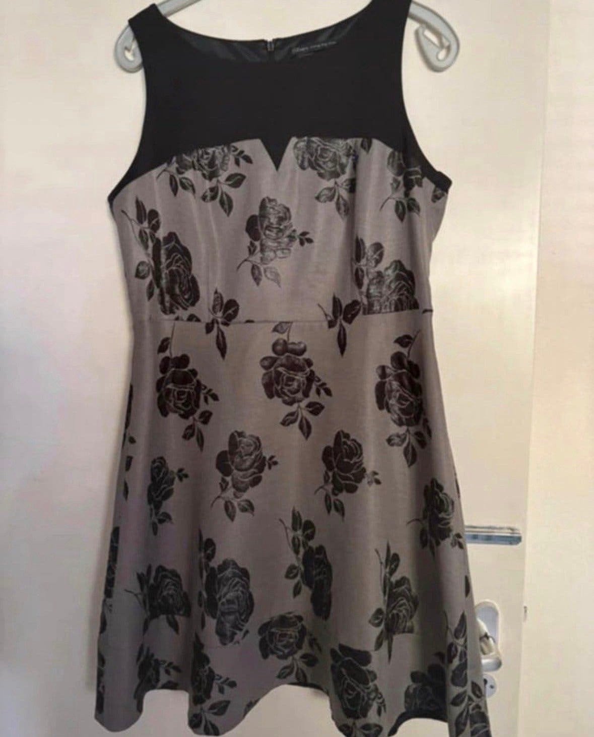 Steps jurk maat 40 zo goed als nieuw, Kleding | Dames, Jurken, Maat 38/40 (M), Zwart, Ophalen of Verzenden, Zo goed als nieuw