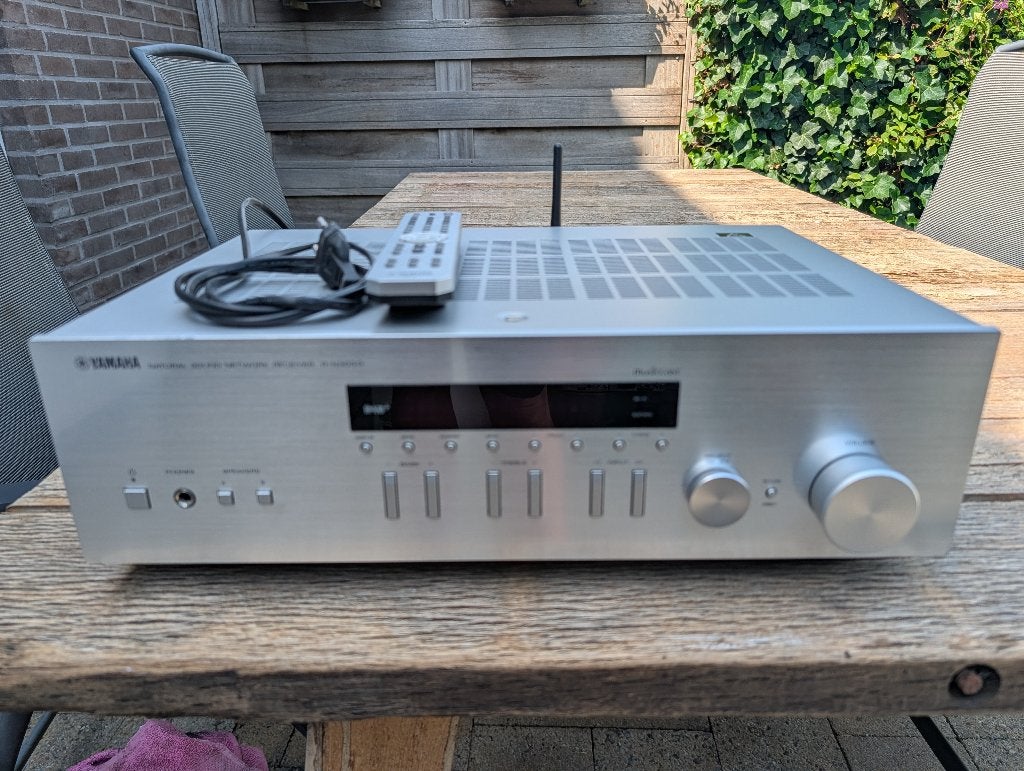 Yamaha R-N303D Netwerk Receiver met AirPlay en Bluetooth, Audio, Tv en Foto, Ophalen, Gebruikt, Yamaha, 60 tot 120 watt