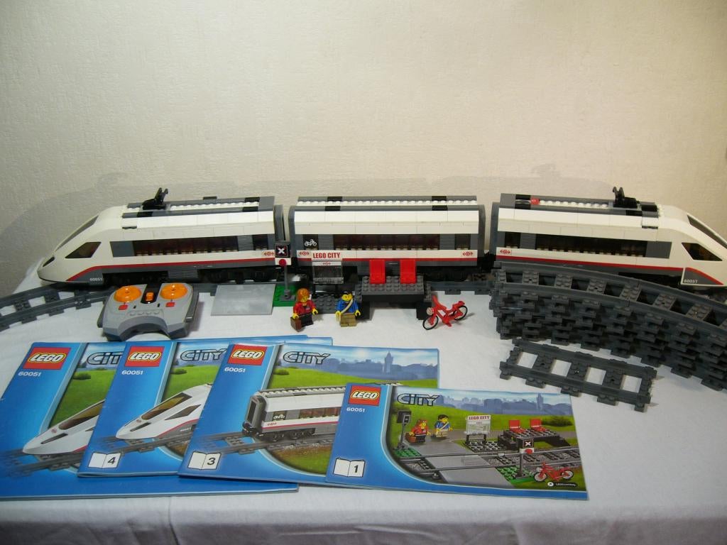 Lego RC Train 60051 High-speed Passenger Train, Lego, Ophalen of Verzenden, City, Gebruikt