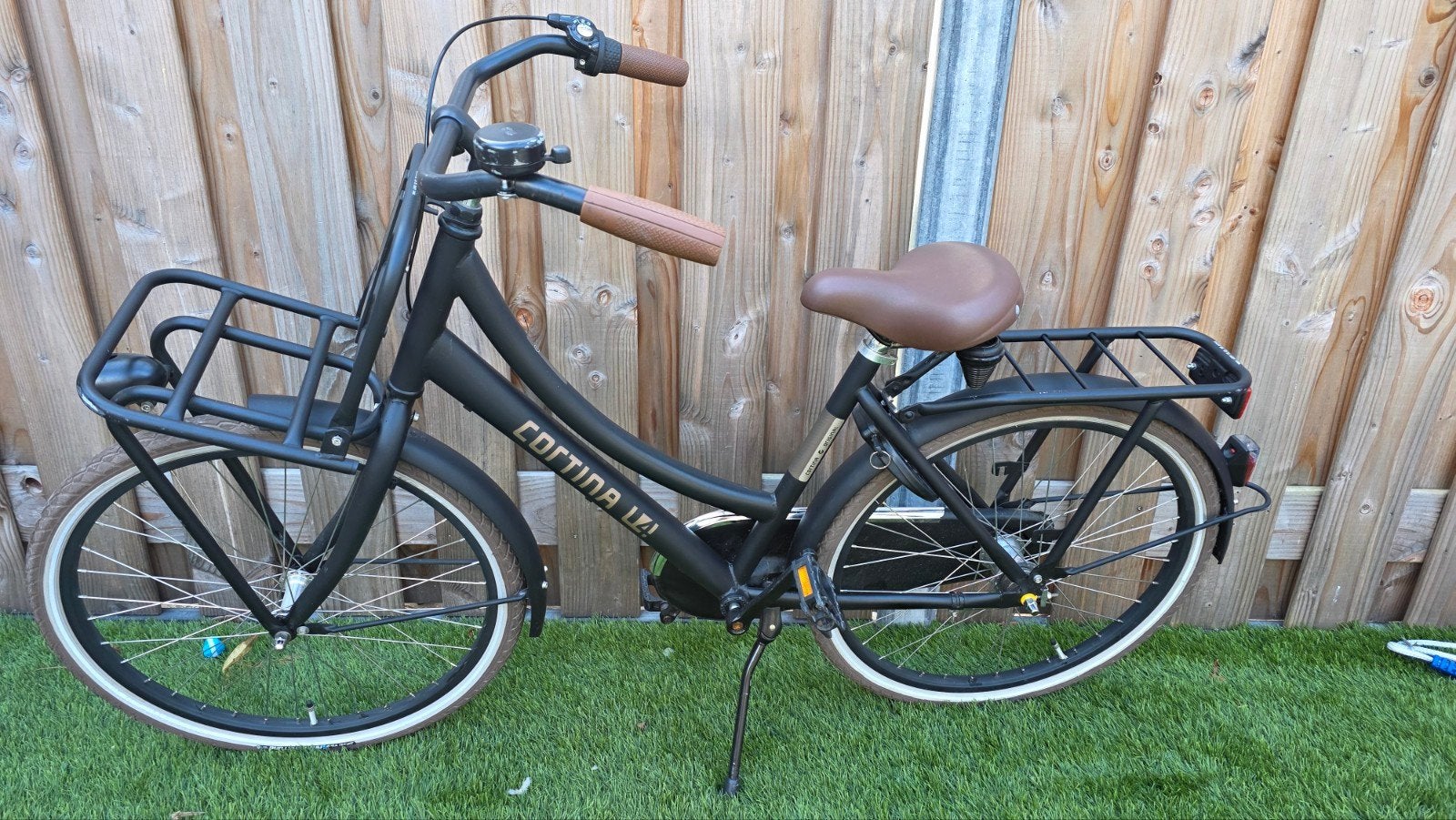 Cortina U4 24 inch meisjesfiets - Nexus 3 - Matt Zwart, Versnellingen, Zo goed als nieuw, Minder dan 47 cm, Trommelrem