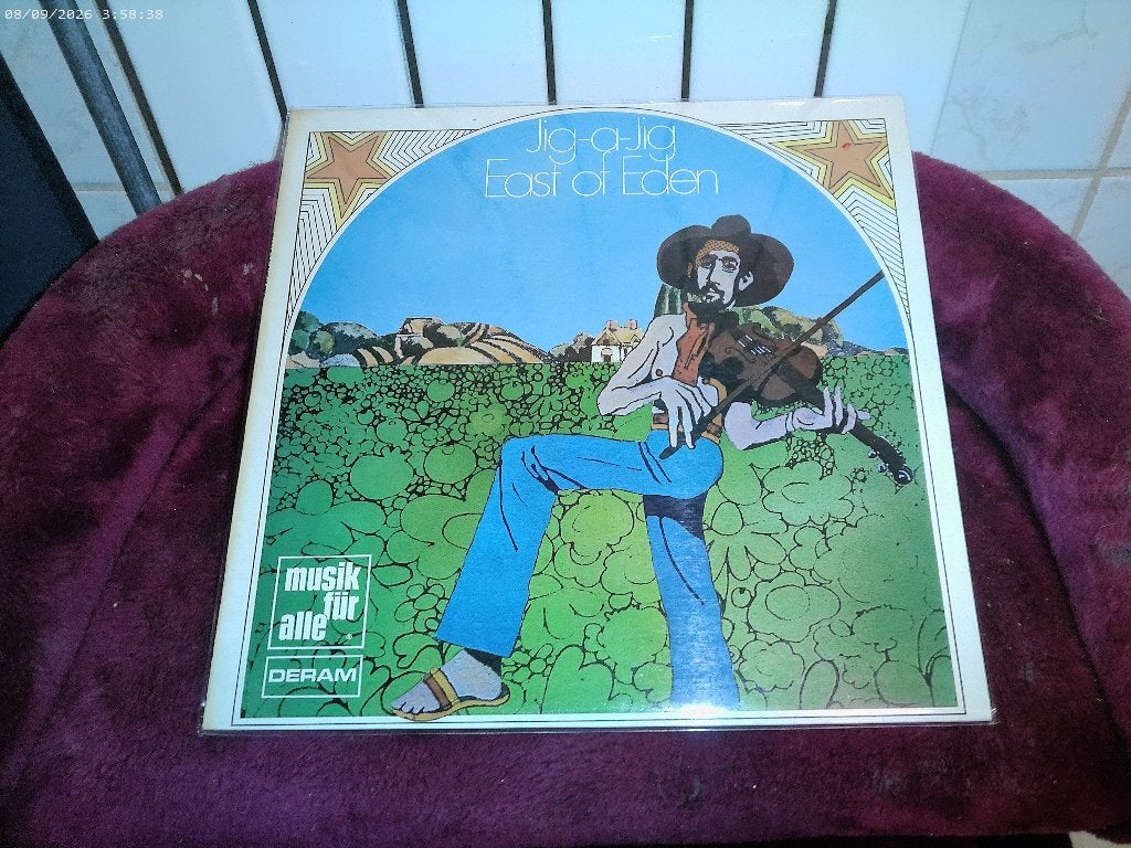 lp Jig a Jig - East of Eden, Gebruikt, Ophalen of Verzenden, 12 inch, Fotohoes