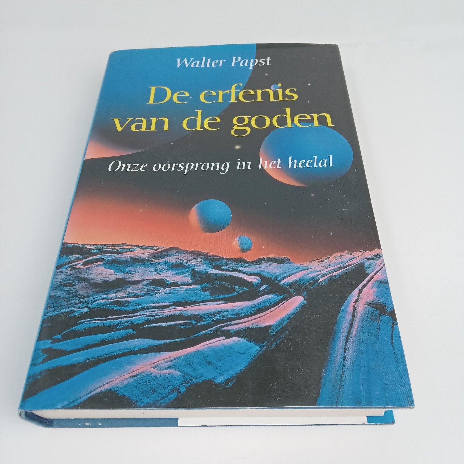De erfenis van de goden - Walter Papst (paperback), Gelezen, Ophalen of Verzenden, Gamma, Walter Papst