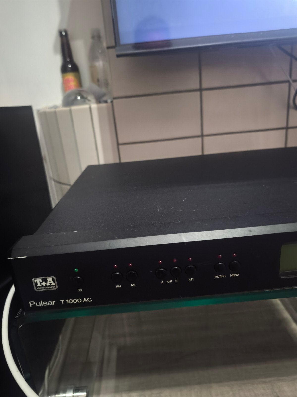 pulsar t en a tunner 6kilo zwaar vraagprijs 100euro met ops, Verzenden
