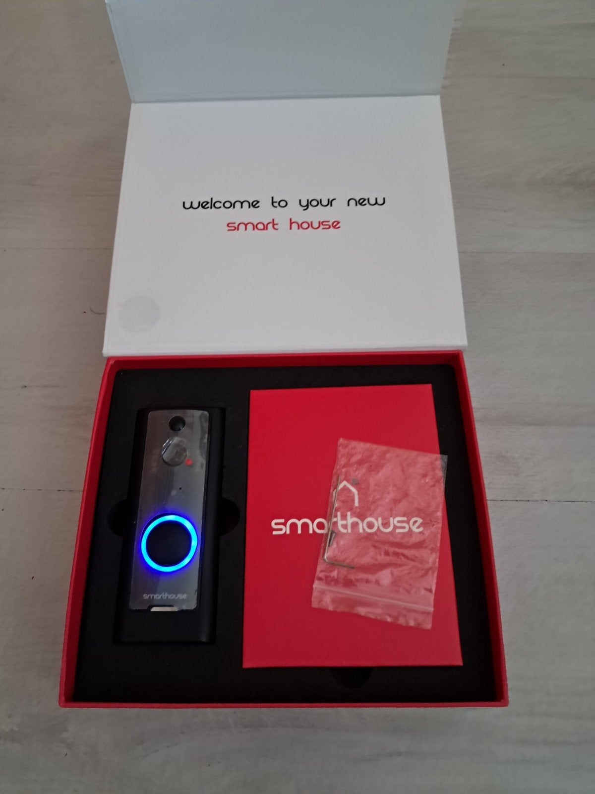 Smarthouse DoorCam Elite Smart Video Deurbel, Huis en Inrichting, Ophalen, Bewegingsdetectiesensor, Zo goed als nieuw, Draadloos