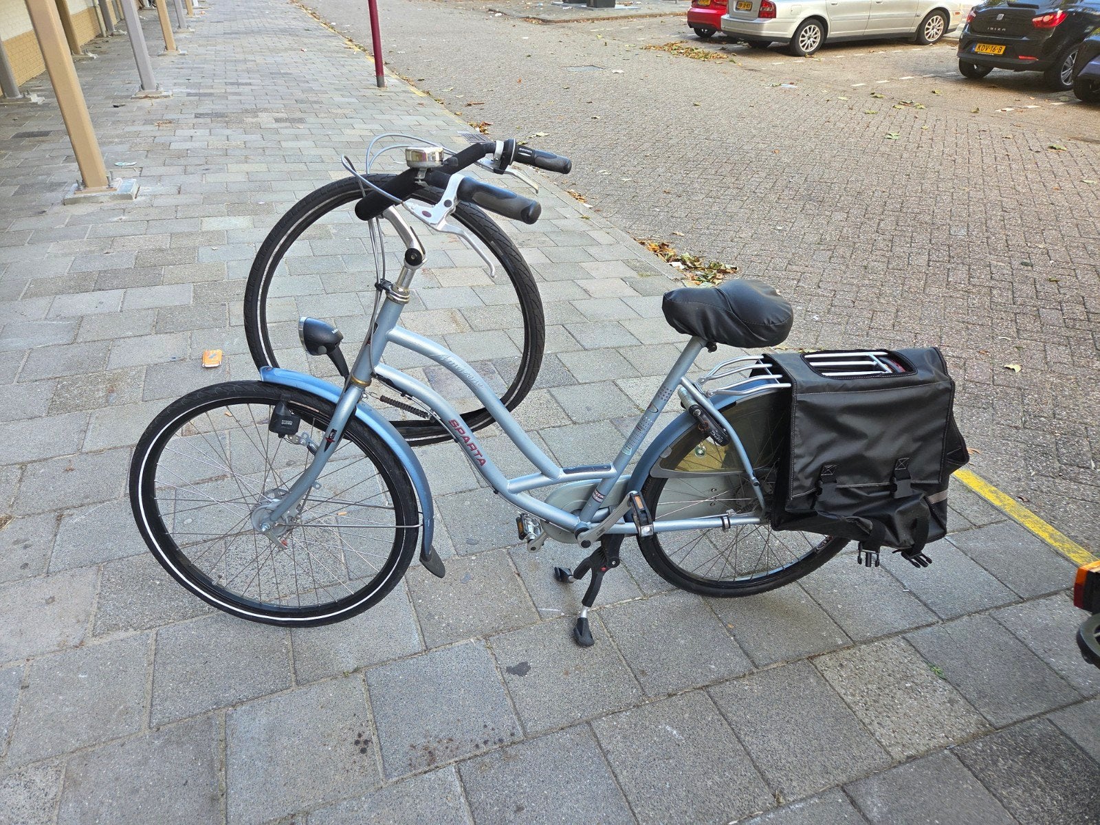 Sparta damesfiets met versnellingen en fietstassen, Ophalen, Sparta, Gebruikt, Velgrem