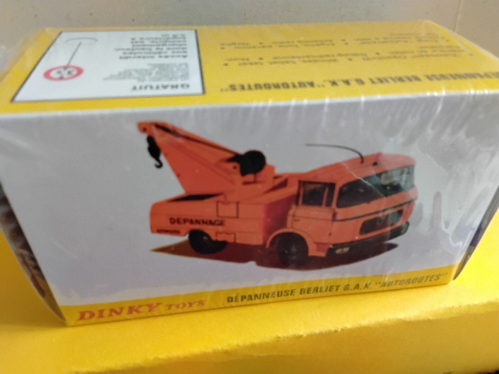 DINKY TOYS ATLAS DËPANNEUSE BERLIET GAK AUTOROUTES  NO 589 A, Ophalen of Verzenden, Bus of Vrachtwagen, Dinky Toys