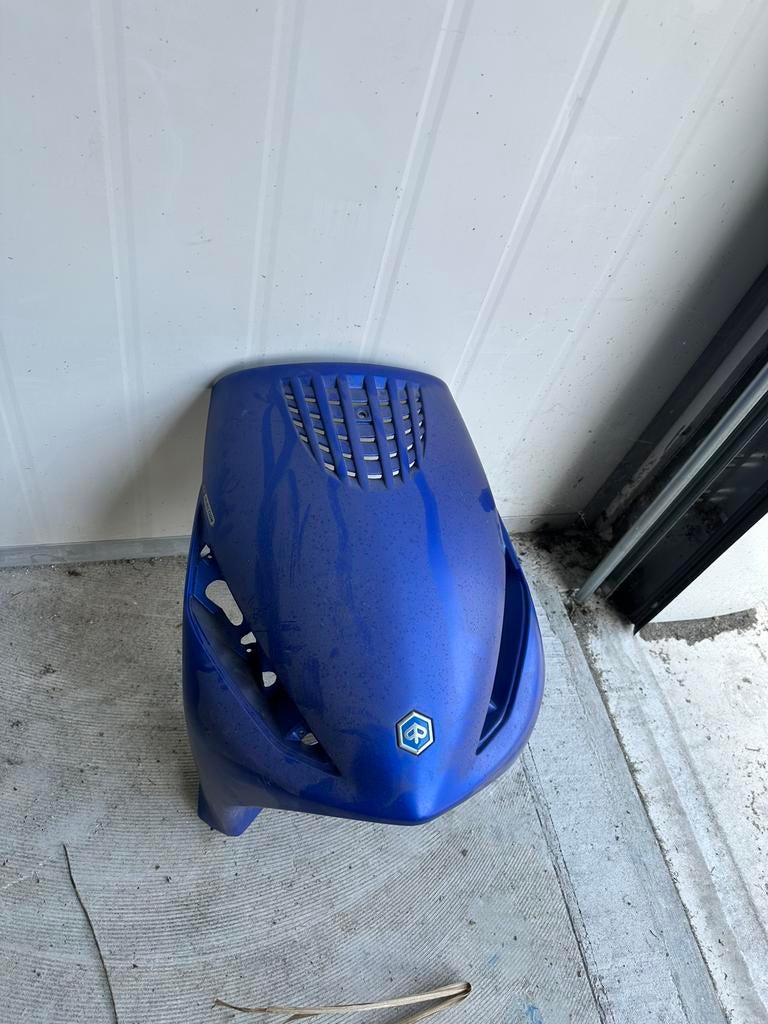 Originele voorkap piaggio zip mat blauw, Ophalen of Verzenden, Zo goed als nieuw, Kap, Piaggio