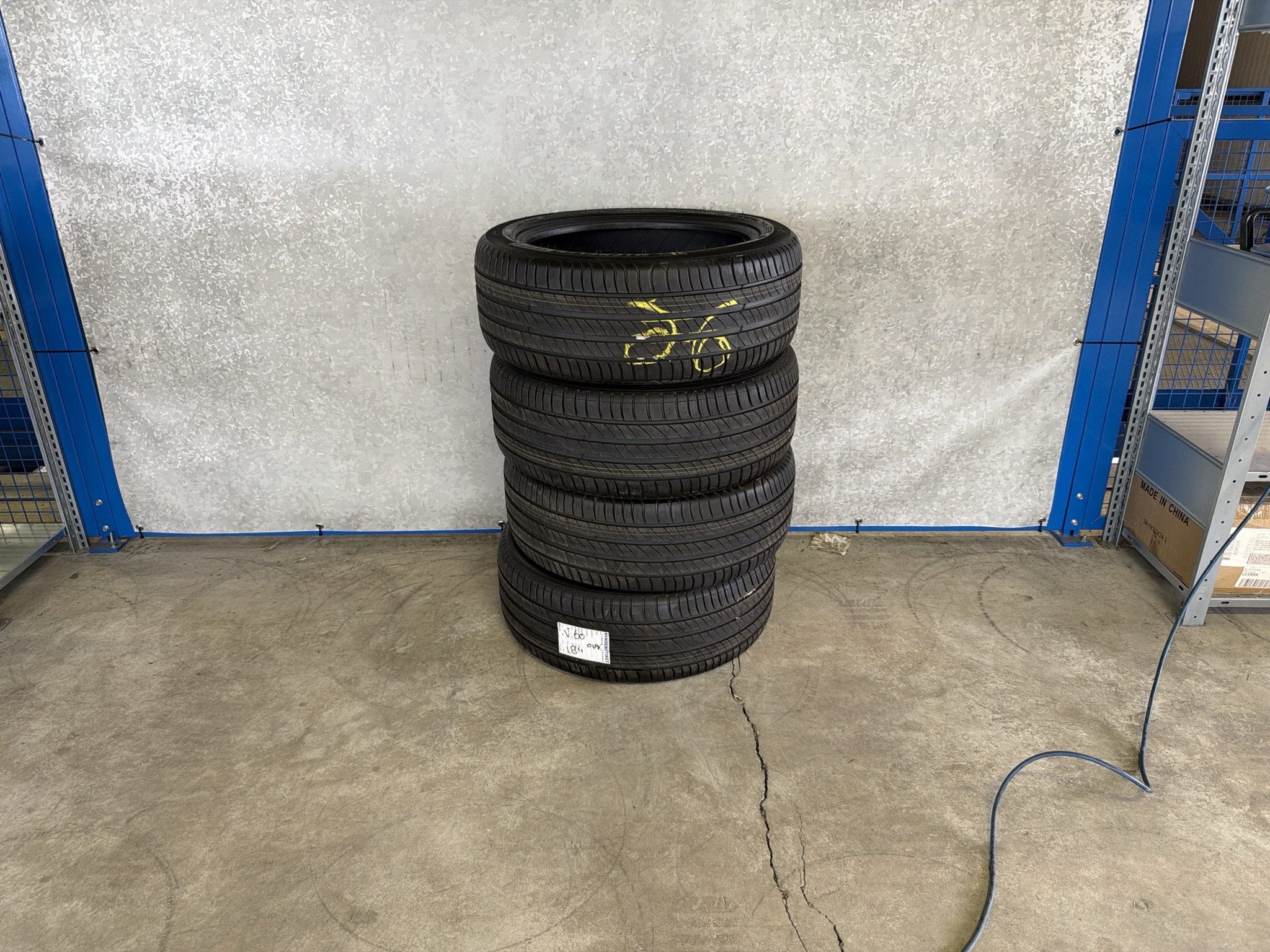 Losse zomerbanden 4x - Michelin - 235 45 18, Band(en)