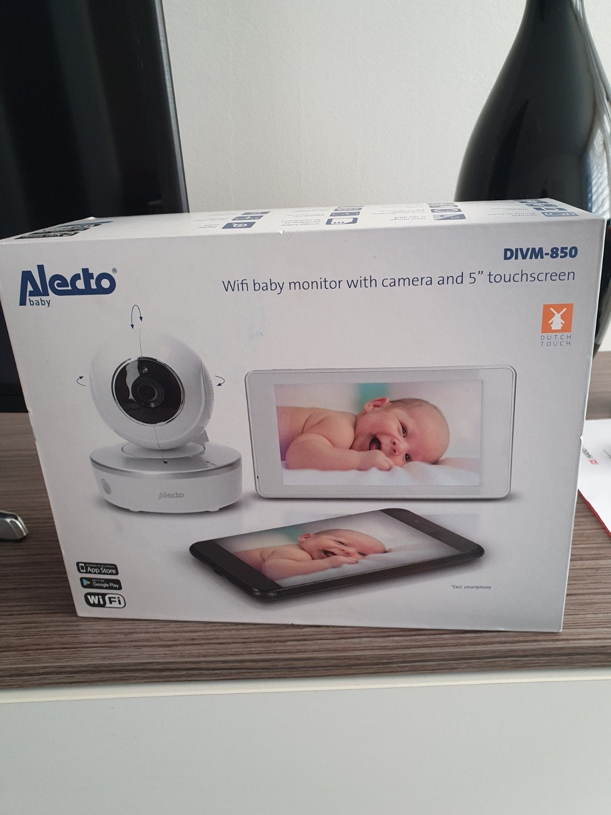 Nieuwe smart babyfoon met wifi twv 299euro, Ophalen of Verzenden, Nieuw, 250 meter of meer, Camera