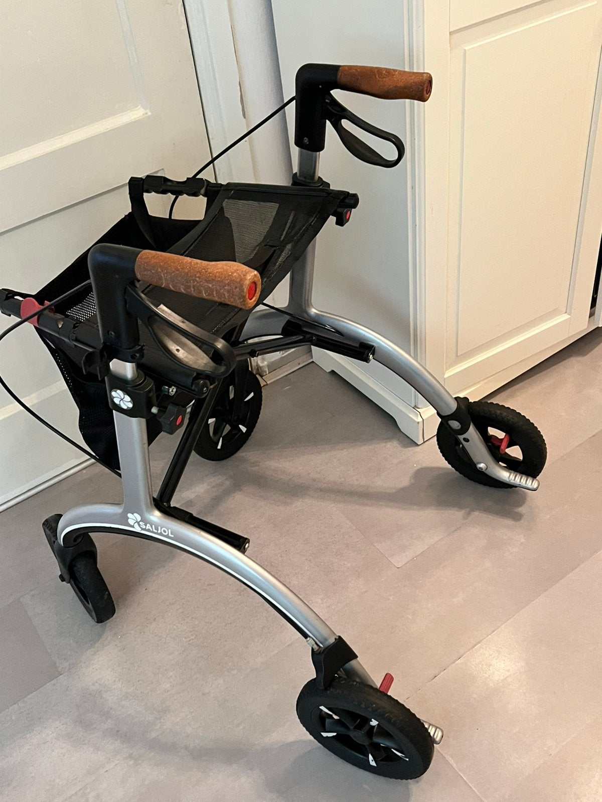 Slajol rollator Carbon, Diversen, Ophalen of Verzenden, Lichtgewicht, Zo goed als nieuw