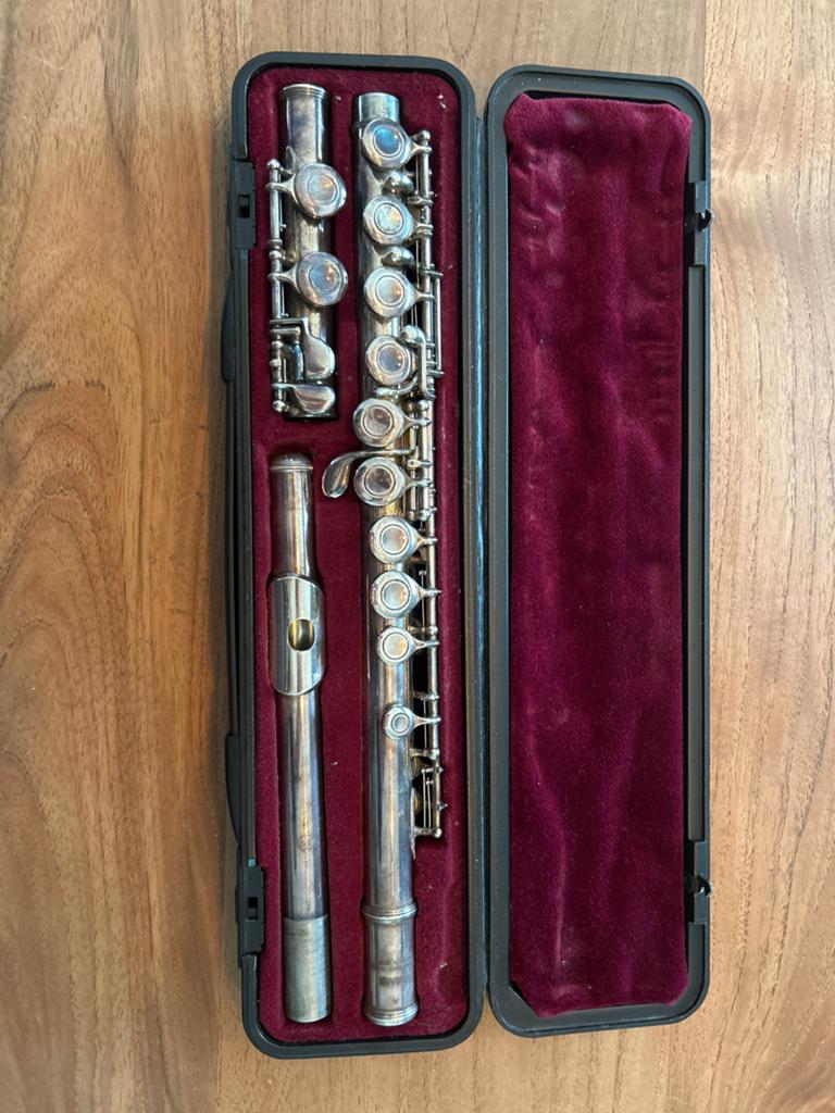 Yamaha 211SII Dwarsfluit met Koffer - Gebruikt, Ophalen of Verzenden, Gebruikt, Dwarsfluit, Met koffer of tas