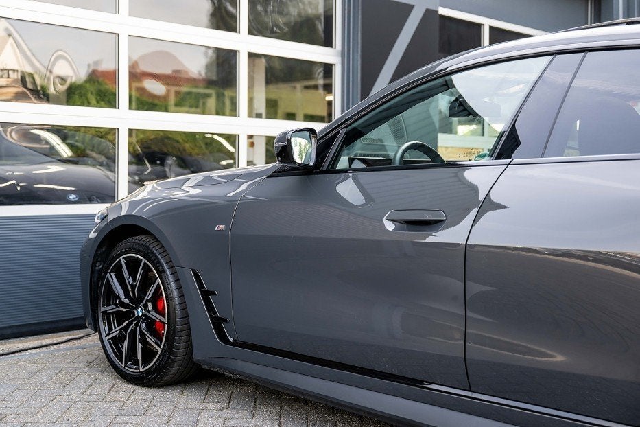 BMW i4 xDrive40 M Sport Pro | Schuifdak | Harman/Kardon | 36, Auto's, 0 cilinders, Gebruikt, Parkeerassistent, Leder