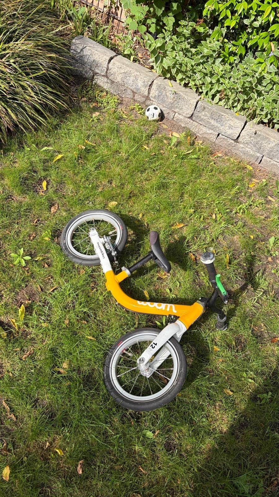 Woom 1 Loopfiets - Geel - Zo goed als nieuw, Ophalen, Zo goed als nieuw, Velgrem, Minder dan 16 inch