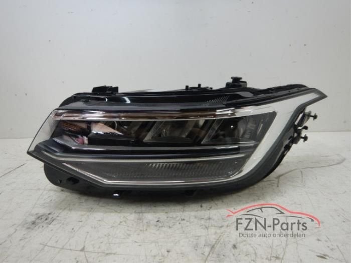 VW Tiguan 5NA Facelift Koplamp Links VOLLED, Ophalen of Verzenden, Gebruikt