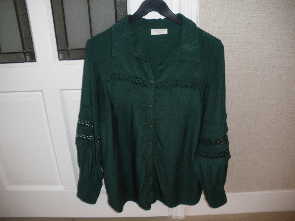 nieuw petrol groene blouse accenten mouwen mt 42 freequent, Ophalen of Verzenden, Nieuw, Maat 42/44 (L), Groen