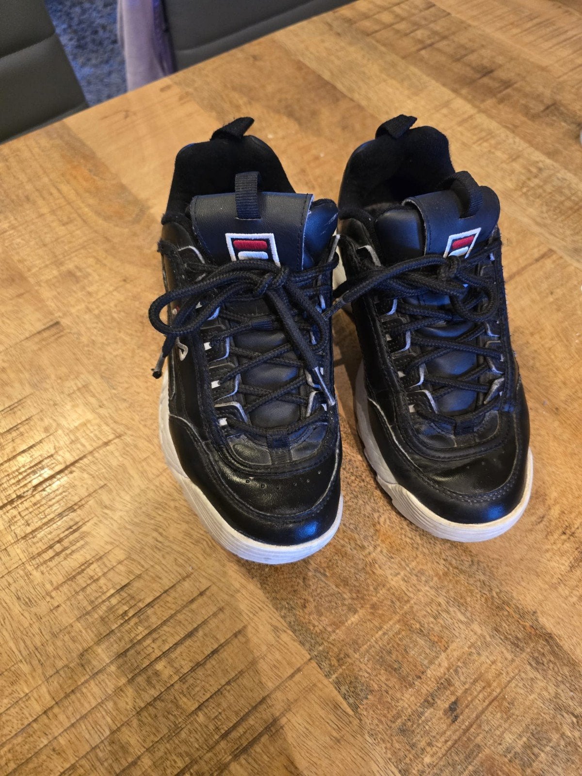 Fila sneakers zwart (mt 36) en wit (mt 35), Jongen of Meisje, Schoenen, Ophalen of Verzenden, Gebruikt