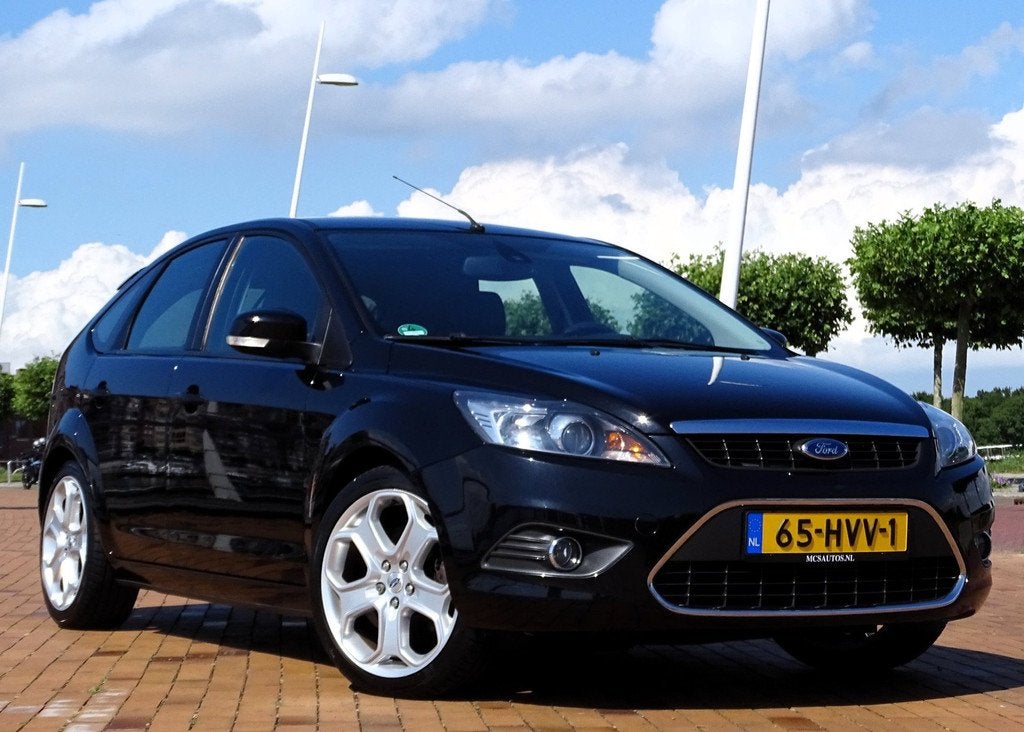 Ford Focus 2.0 16v Sport Titanium 18 inch Navi Topstaat!, 1227 kg, Gebruikt, Zwart, Bedrijf
