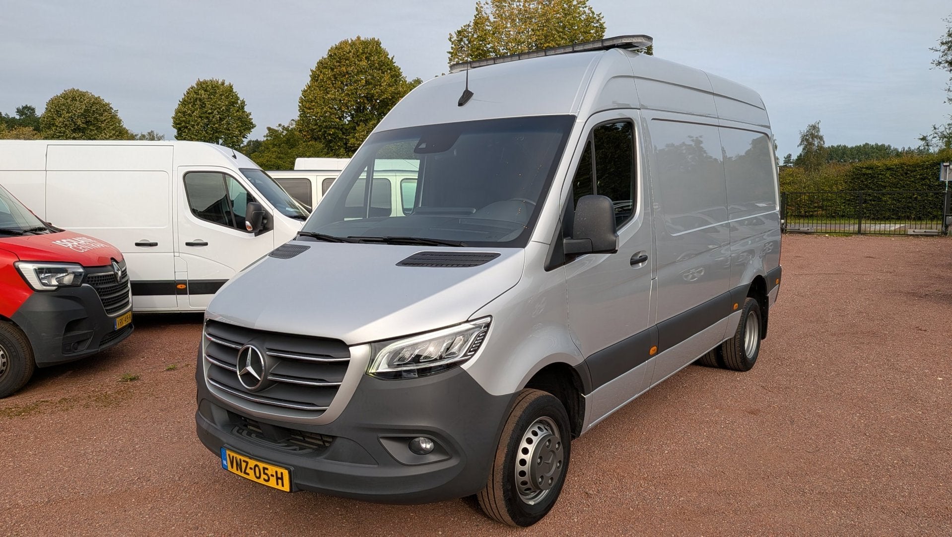 Mercedes-Benz Sprinter 519 CDI L2H2 N1 3500KG Trekgewicht, Auto's, Automaat, Dealer onderhouden, Achterwielaandrijving, Gebruikt