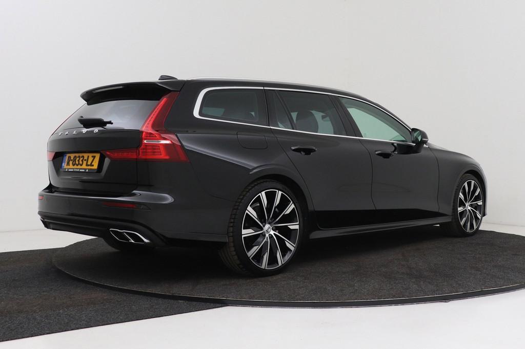 Volvo V60 2.0 T6 Plug-in hybrid AWD Core Bright | Dealer ond, Automaat, Gebruikt, Euro 6, 4 cilinders