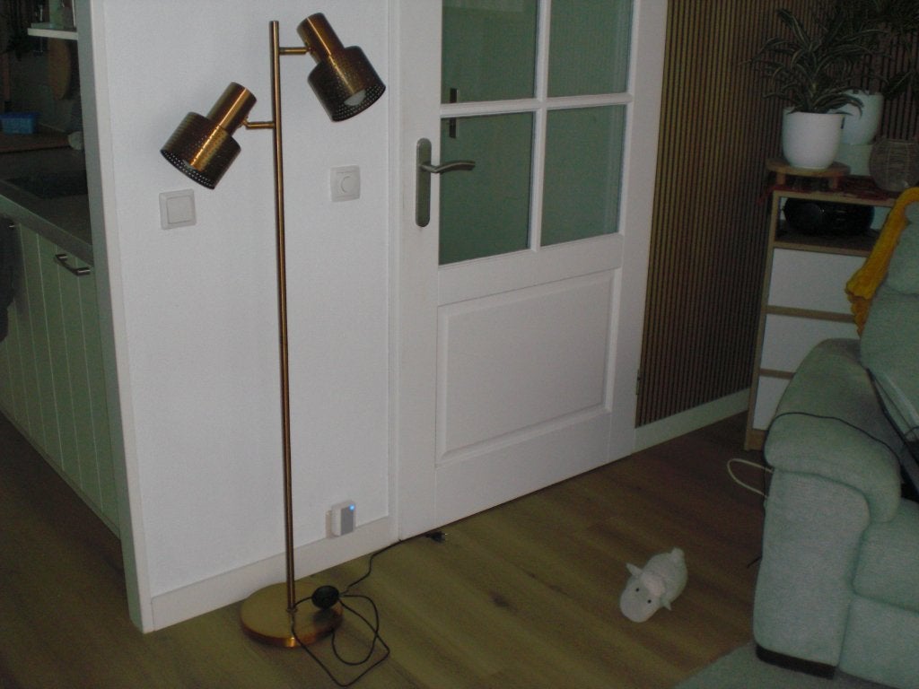 vloerlamp turai brons, Huis en Inrichting, Lampen | Vloerlampen, Ophalen, 100 tot 150 cm, E27 (groot), Zo goed als nieuw
