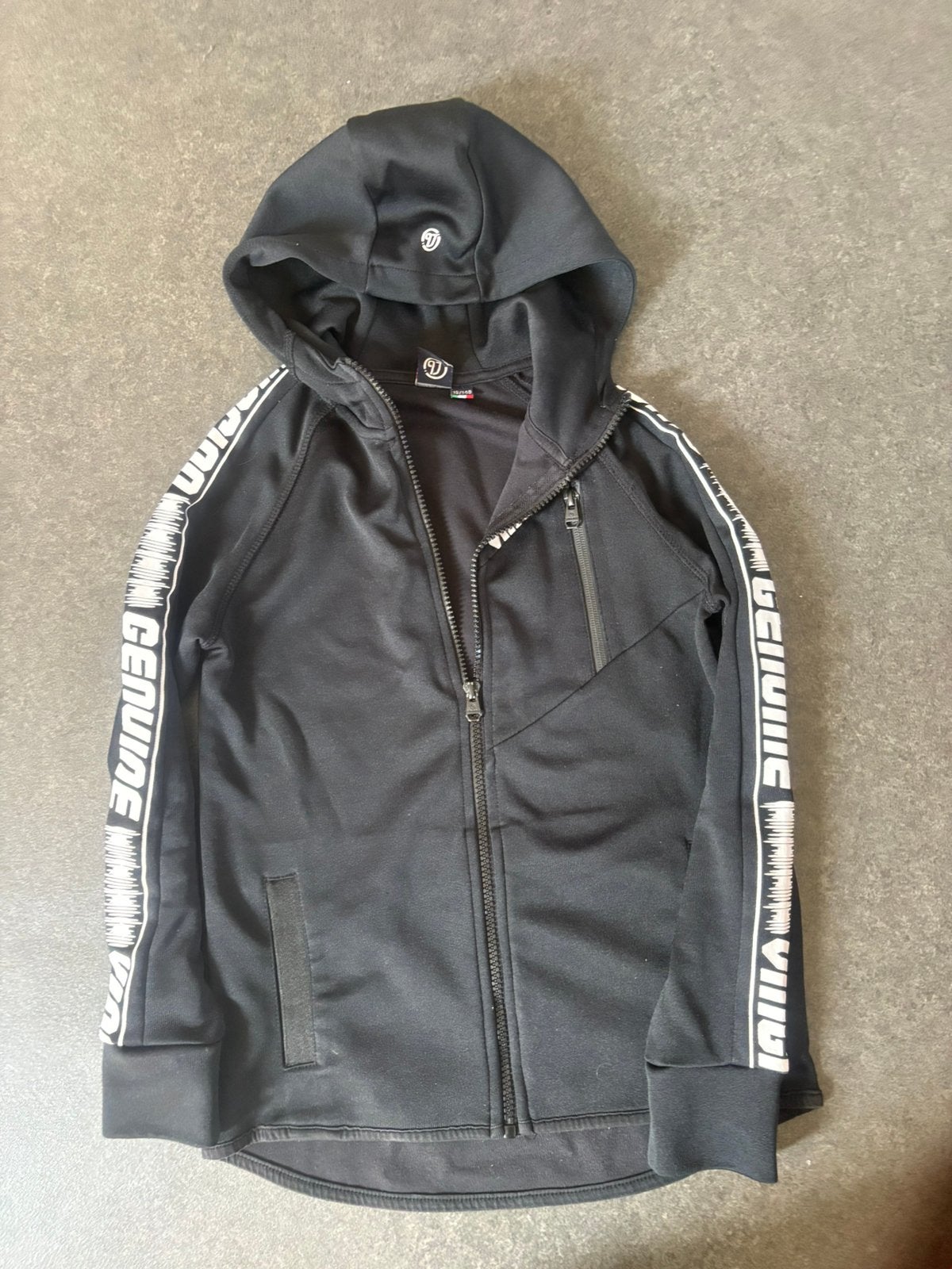 Vingino vest maat 140, Ophalen of Verzenden, Zo goed als nieuw, Jongen, Trui of Vest