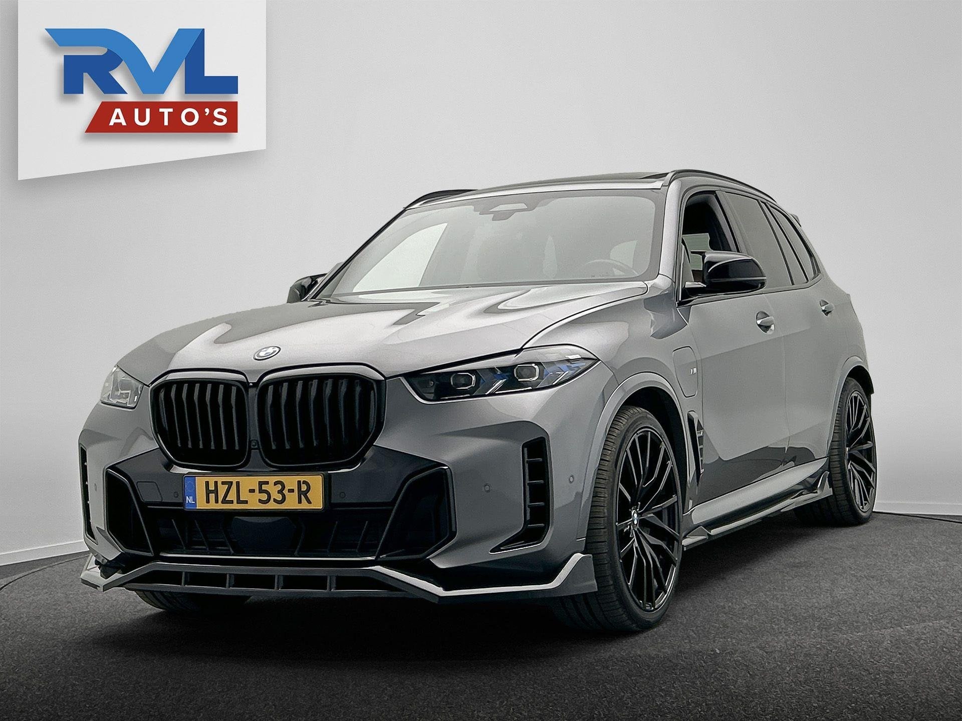 BMW X5 XDrive50e M-Sport Pano/Dak Harman/Kardon Body/Kit 360, Adaptive Cruise Control, Gebruikt, 2395 kg, Vierwielaandrijving