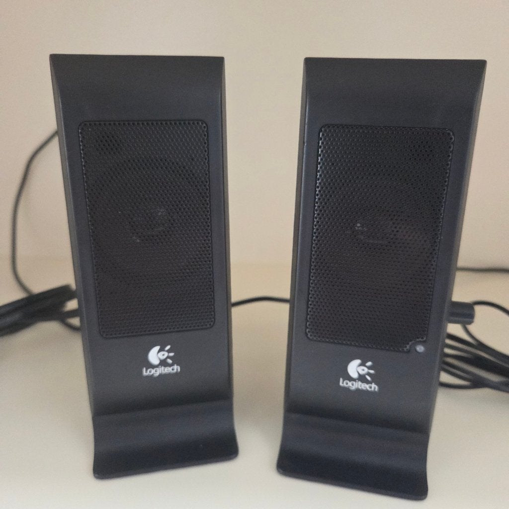 Logitech speakers (zo goed als nieuw), Ophalen of Verzenden, Zo goed als nieuw, Logitech