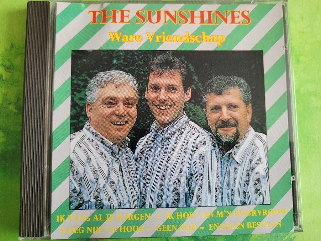 The Sunshines - Ware vriendschap ( Let op = CD ), Ophalen, Zo goed als nieuw, Levenslied of Smartlap