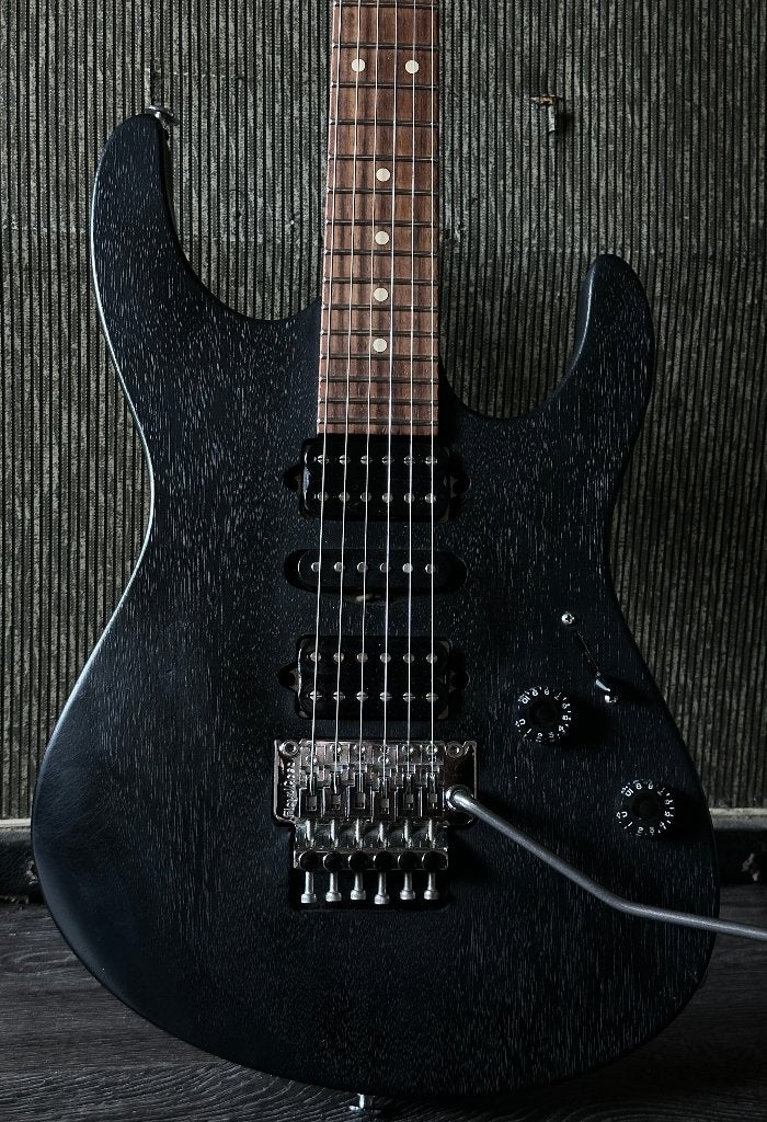 Suhr Modern Satin Pro HSH Black met Speclist & Suhr tas, Muziek en Instrumenten, Ophalen of Verzenden, Gebruikt, Solid body, Overige merken