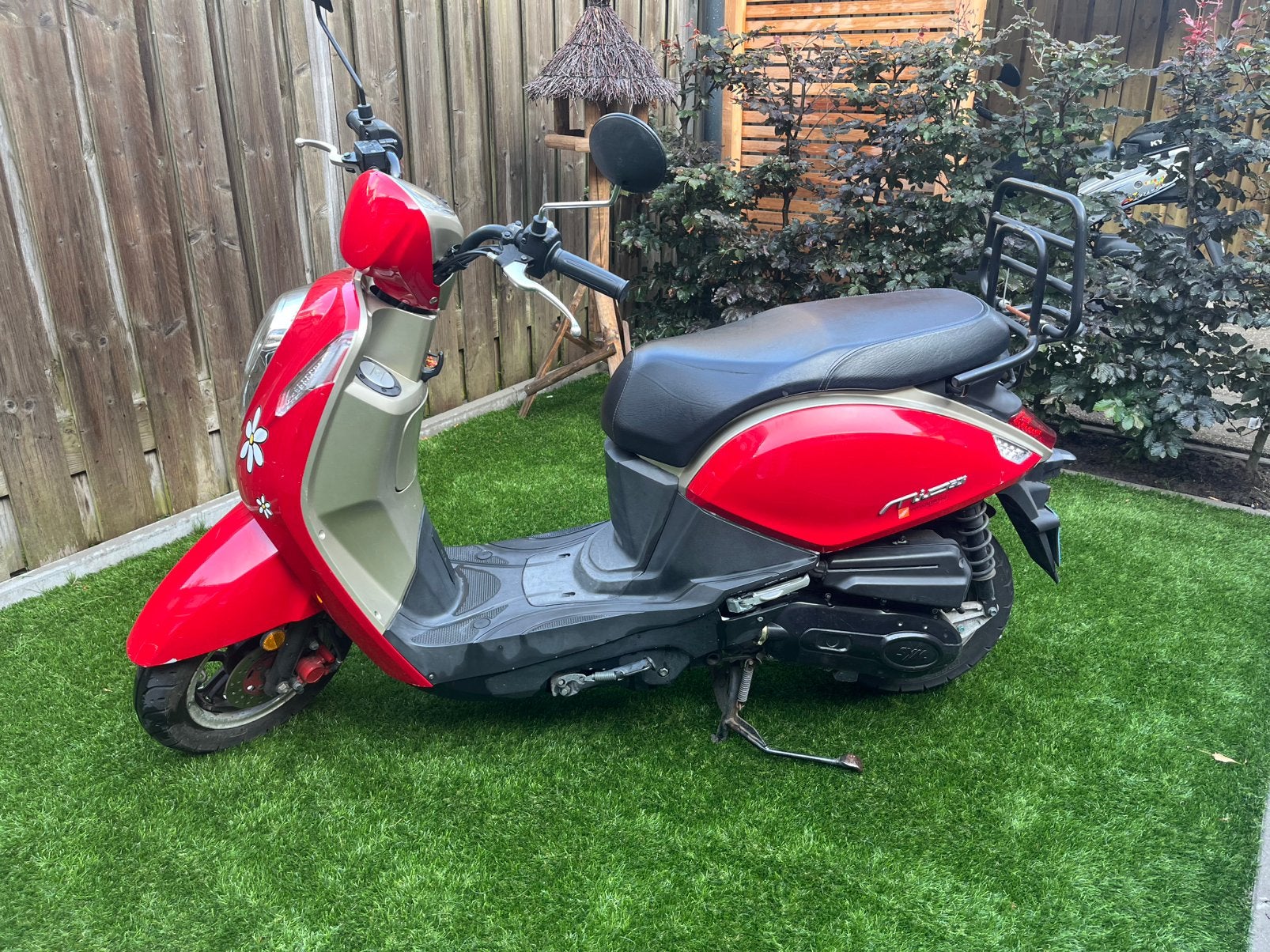 Sym Mio snor scooter, Gebruikt, Benzine, Maximaal 25 km/u, Ophalen