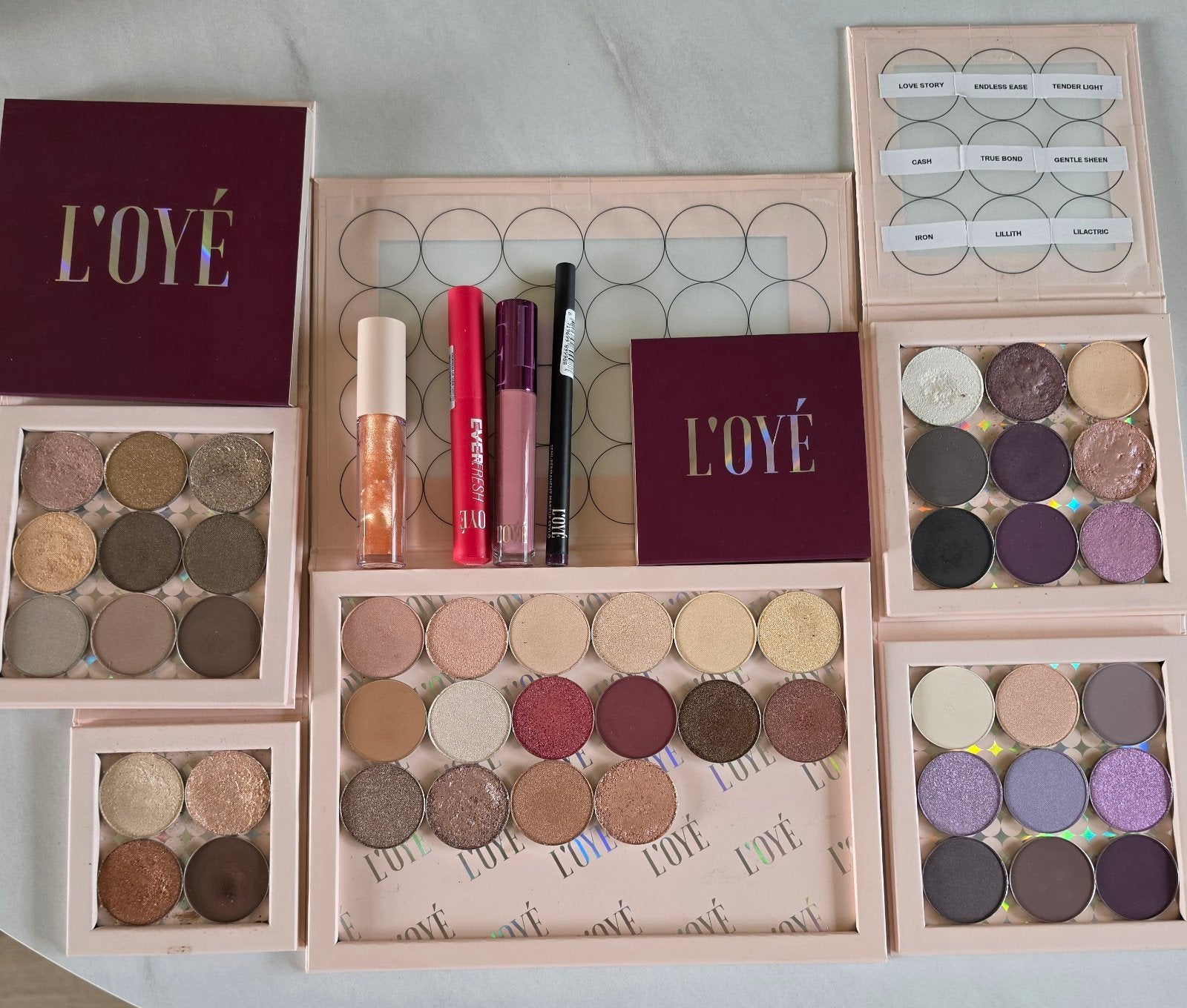 L'oyé te koop, Ophalen of Verzenden, Nieuw, Roze, Ogen