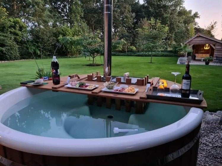Foto 11 van hottub hot tub zwembad jacuzzi aanbieding  NU 2650,- euro !!