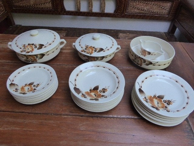 Antiek compleet servies, Saint Armand France, Ophalen of Verzenden