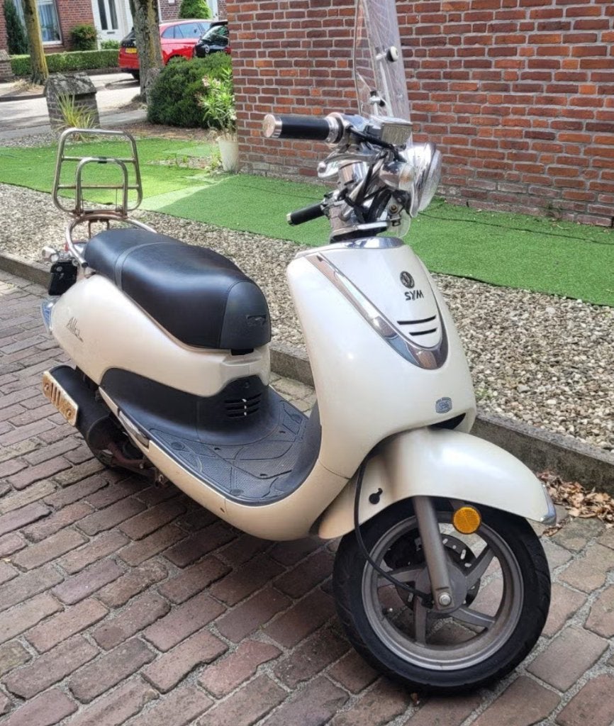 Sym Allo scooter (vrijwel niet gereden, 1000 km op teller), Ophalen, Gebruikt, Overige typen, SYM