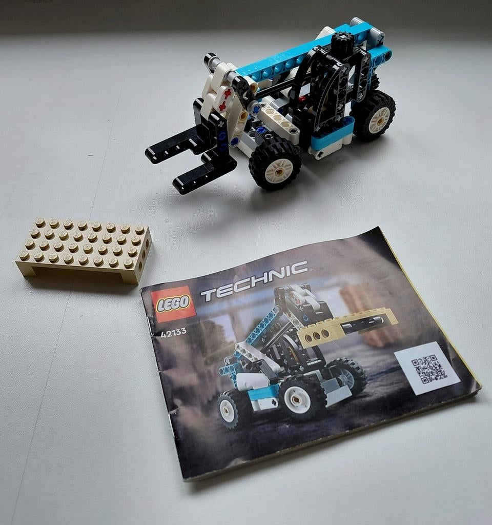 Lego Technic 42133 Verreiker - Compleet met boekje, Kinderen en Baby's, Speelgoed | Duplo en Lego, Zo goed als nieuw, Lego, Complete set