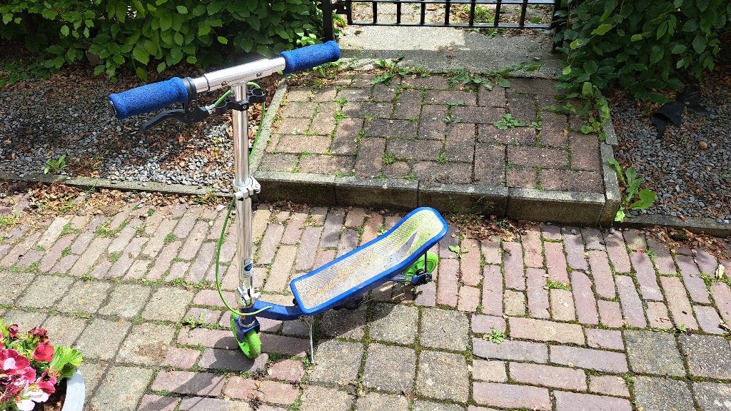 Space scooter, Fietsen en Brommers, Ophalen, Gebruikt, Overige typen, Space scooter