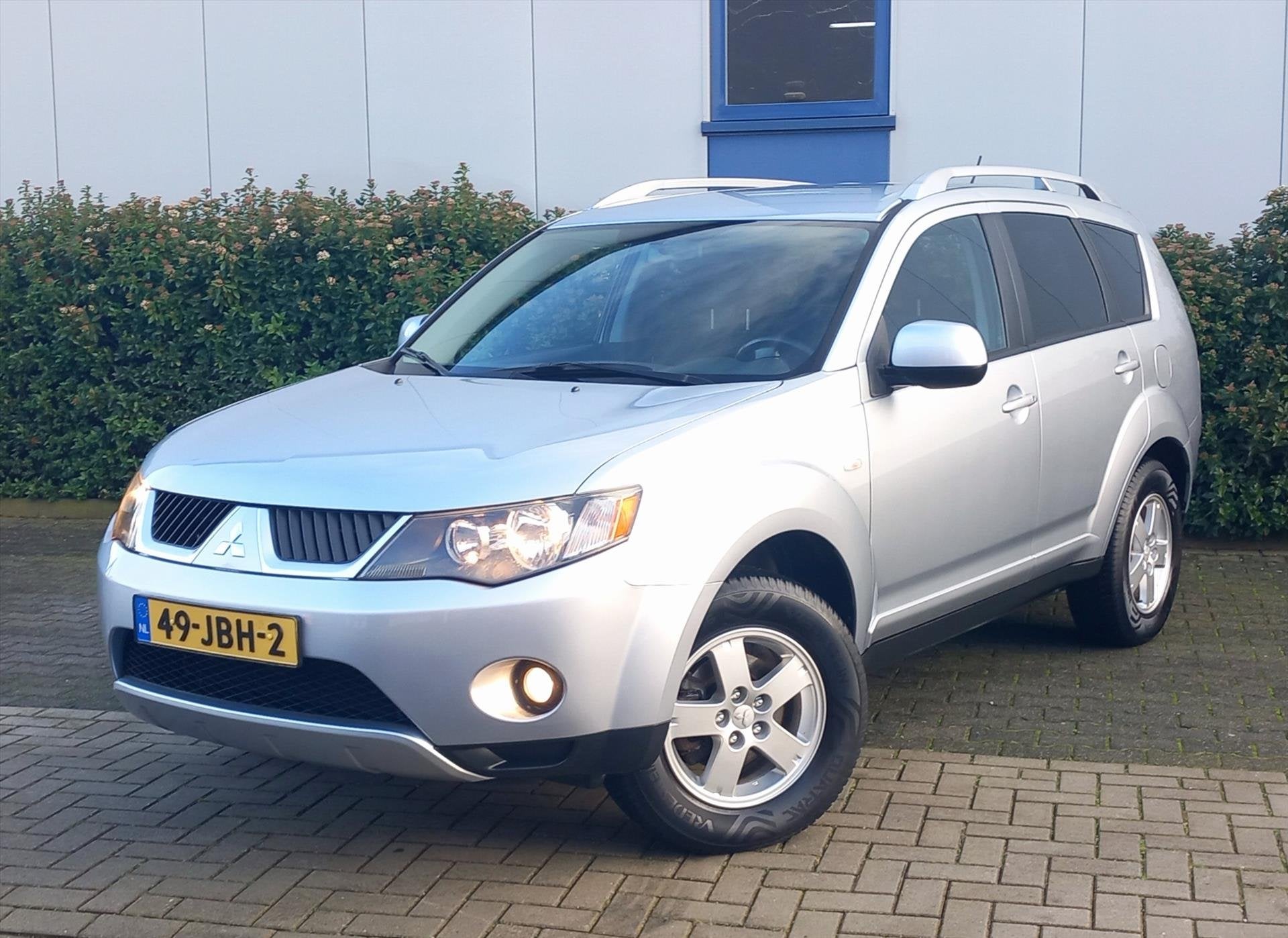 MITSUBISHI Outlander 2.4 MPI 125KW 2WD Inspire, Auto's, Voorwielaandrijving, Dealer onderhouden, Stof, Zwart
