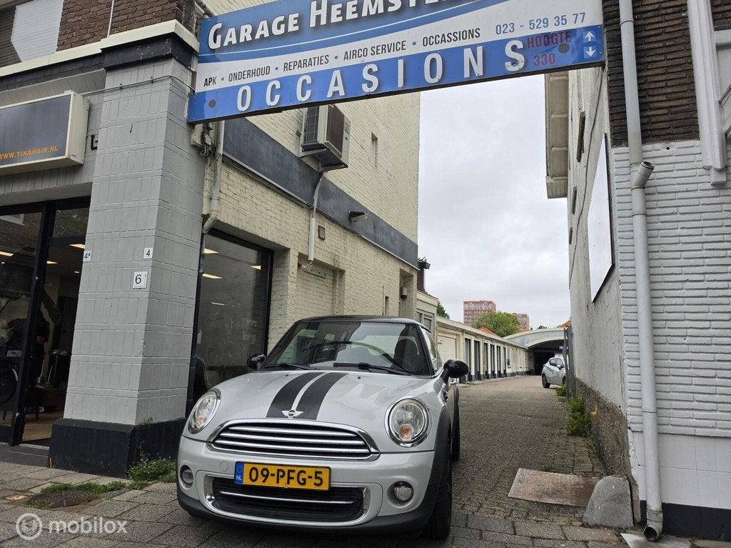 Mini 3-Deurs 1.6 Cooper, Voorwielaandrijving, Euro 5, 4 cilinders, 4 stoelen
