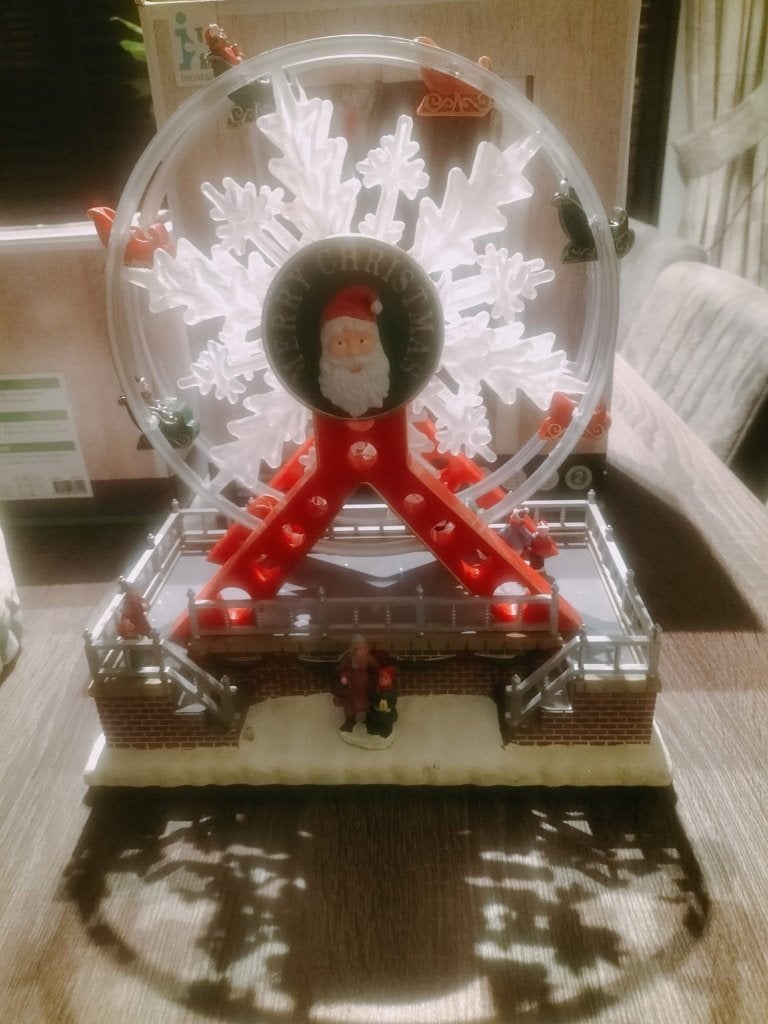Kerstdorp diverse kersthuisjes intratuin, Diversen, Ophalen of Verzenden, Zo goed als nieuw