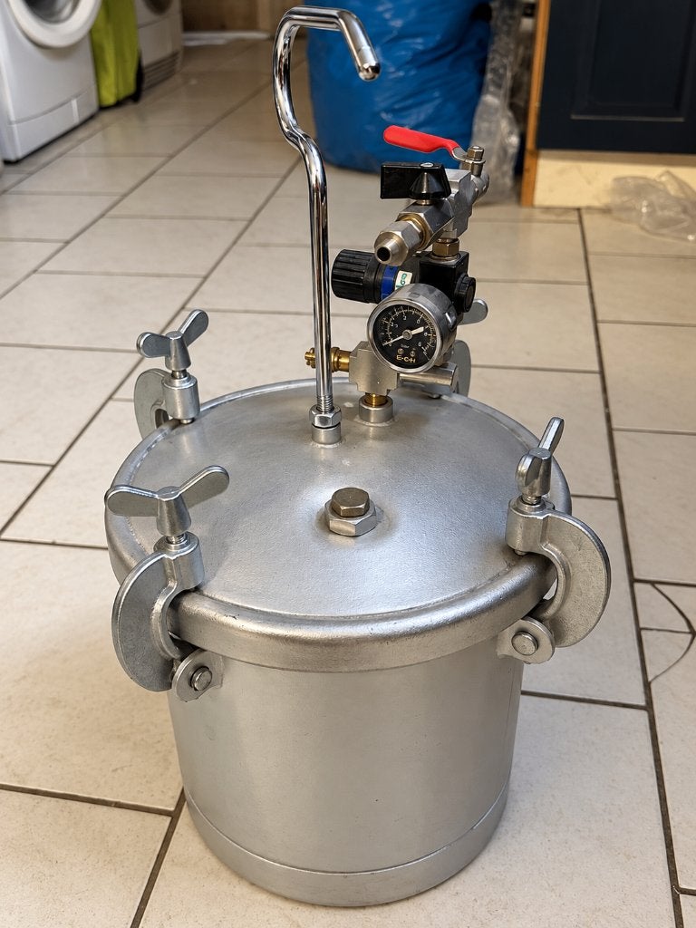 Druktank 10 liter, Ophalen of Verzenden, Zo goed als nieuw, Minder dan 200 liter/min, Minder dan 6 bar