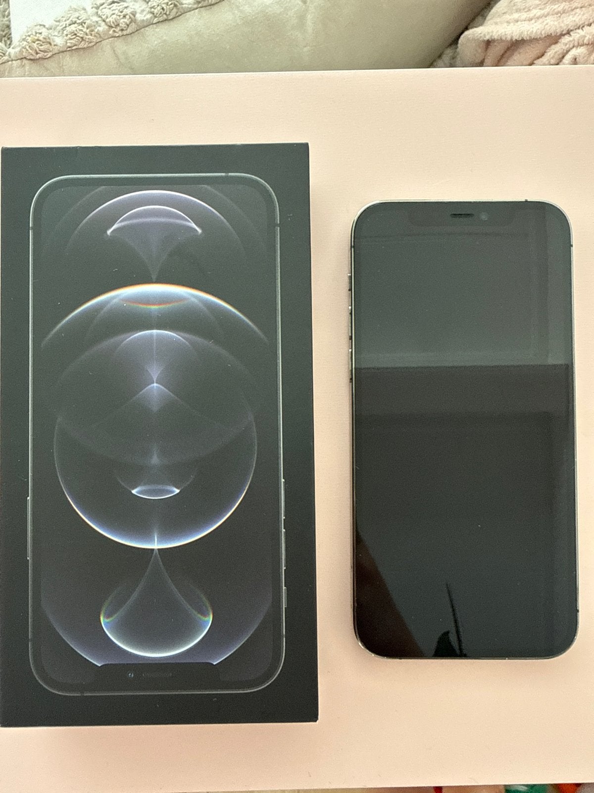 iPhone 12 Pro - zeer goede staart, altijd beschermd, Telecommunicatie, Mobiele telefoons | Apple iPhone, 128 GB, 75 %, Zwart, Zo goed als nieuw