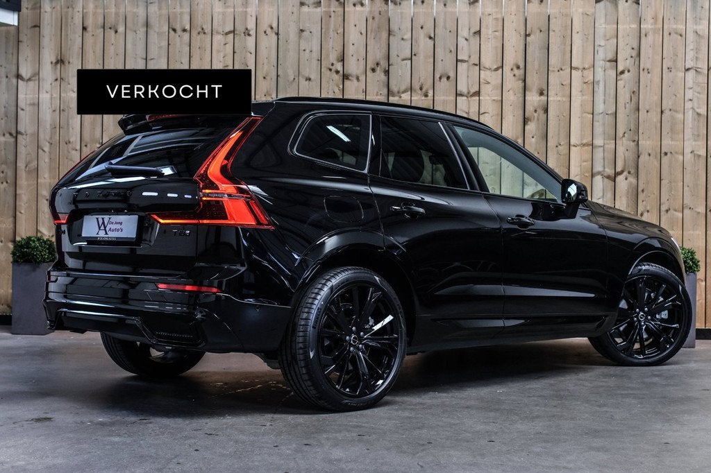 Volvo XC60 2.0 T8 Ultra Black Edition *B&W*Pano*Massage*Luch, Automaat, Gebruikt, Zwart, 4 cilinders