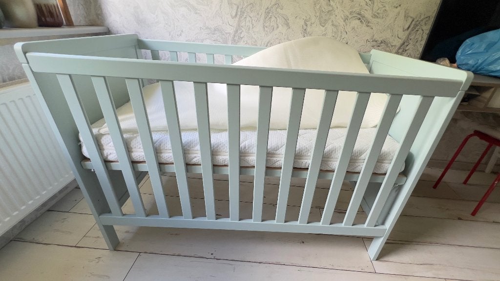 Babybed, Kinderen en Baby's, Ophalen, Zo goed als nieuw, Ledikant