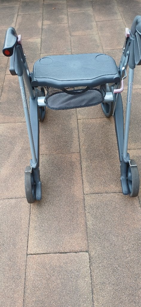 Rollator Active, Diversen, Ophalen, Opvouwbaar, Gebruikt