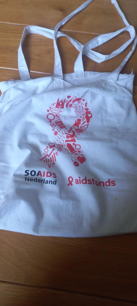 Linnen tas 'Soa Aidsfonds', Ophalen of Verzenden, Zo goed als nieuw, Wit