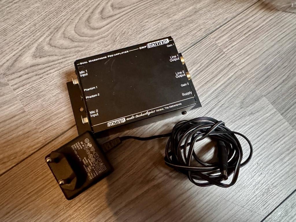 DATEQ DMP 2 (Microfoon naar line signaal converter), Ophalen of Verzenden, Gebruikt, Minder dan 5 kanalen, Microfooningang